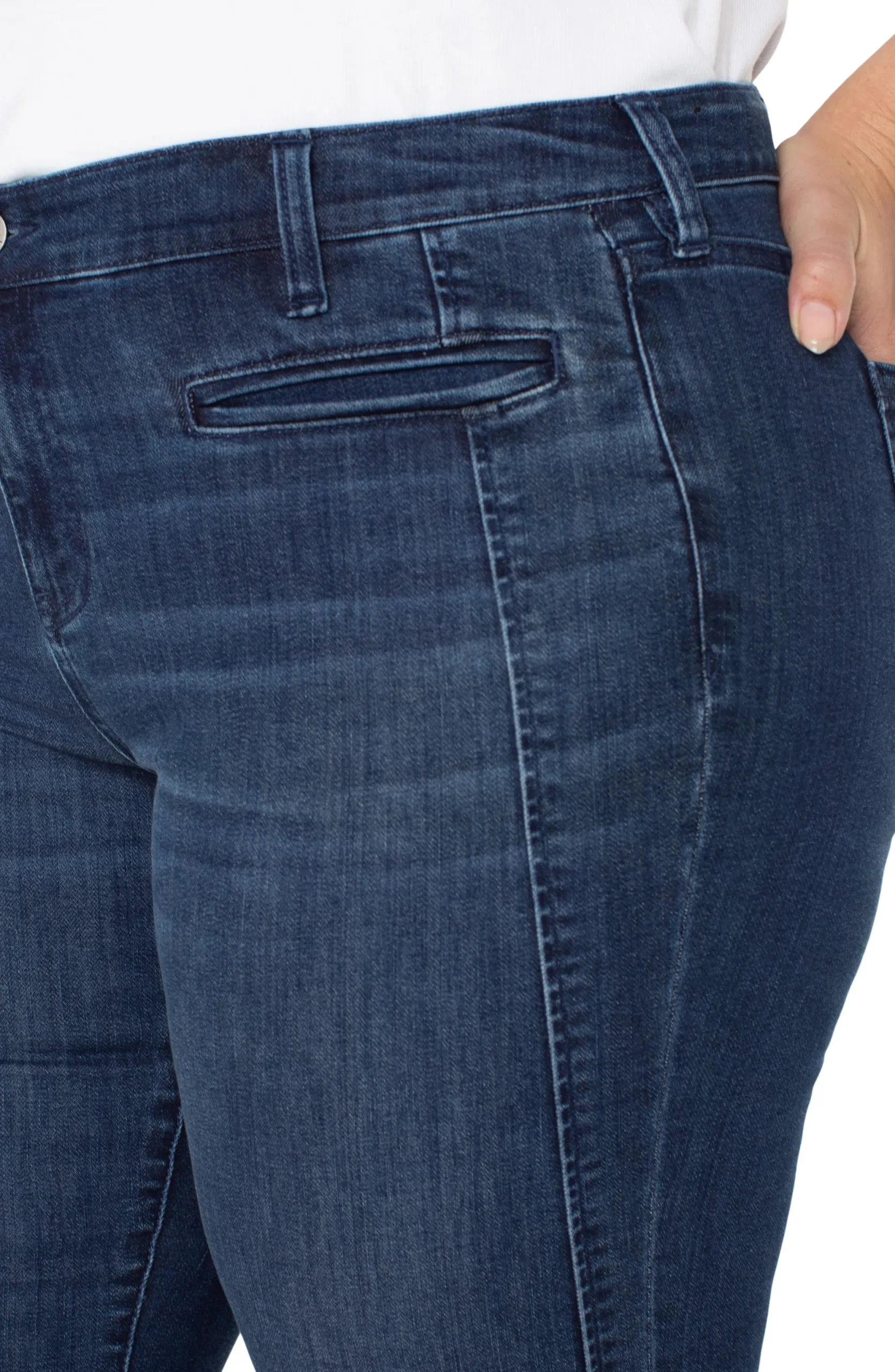 Jeans-Liverpool Los Angeles HANNAH FLARE WITH WELT POCKETS Mountdora