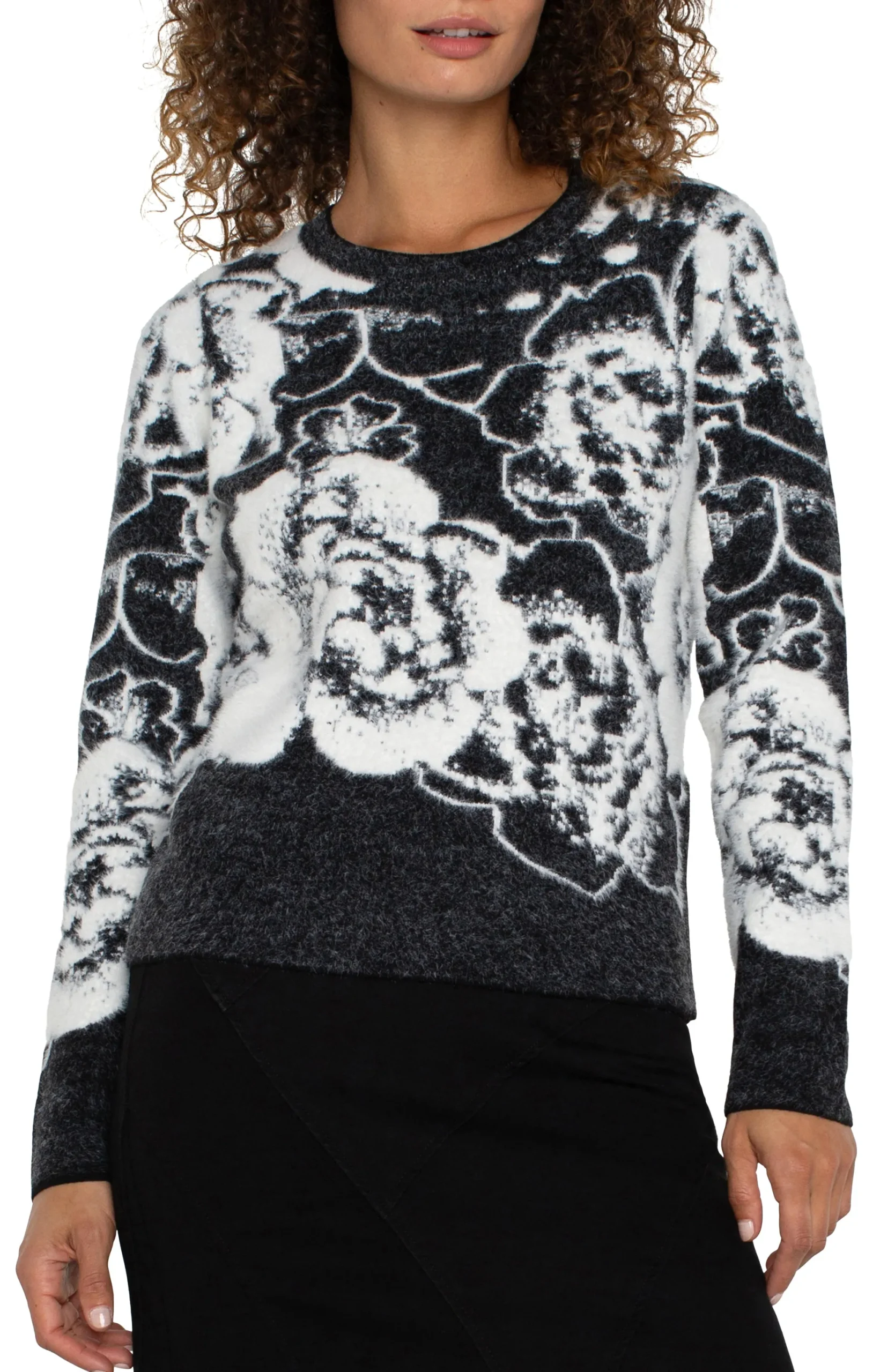 Sweaters-Liverpool Los Angeles LONG SLEEVE CREW NECK SWEATER Blackandwhitefloral