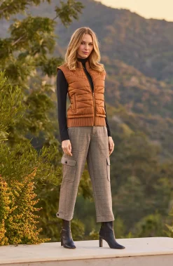 Jackets-Liverpool Los Angeles SLEEVELESS QUILTED FULL ZIP SWEATER VEST Turmeric